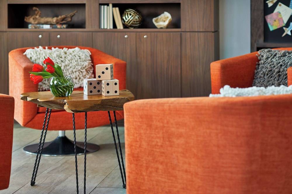 Renaissance Chicago Glenview Suites Hotel 2