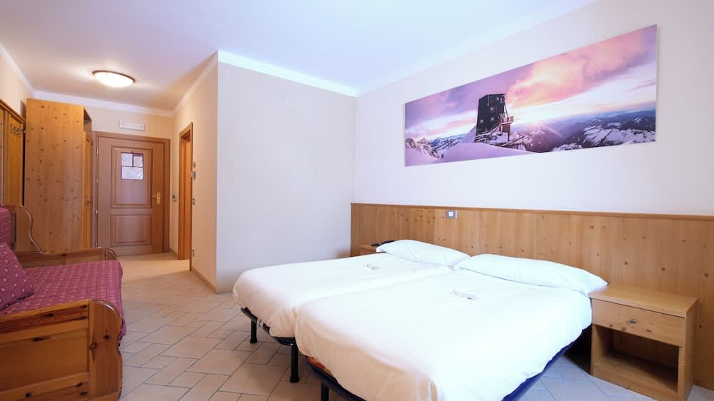Albergo Ristoro Sitten - 2300 mt 2