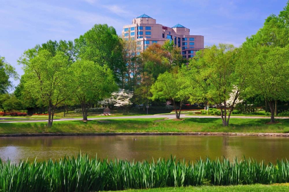 Falls Church Marriott Fairview Park 1