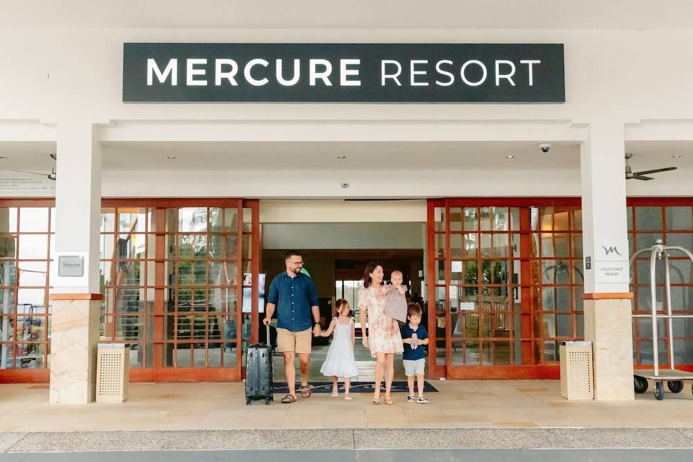 Mercure Gold Coast Resort 2