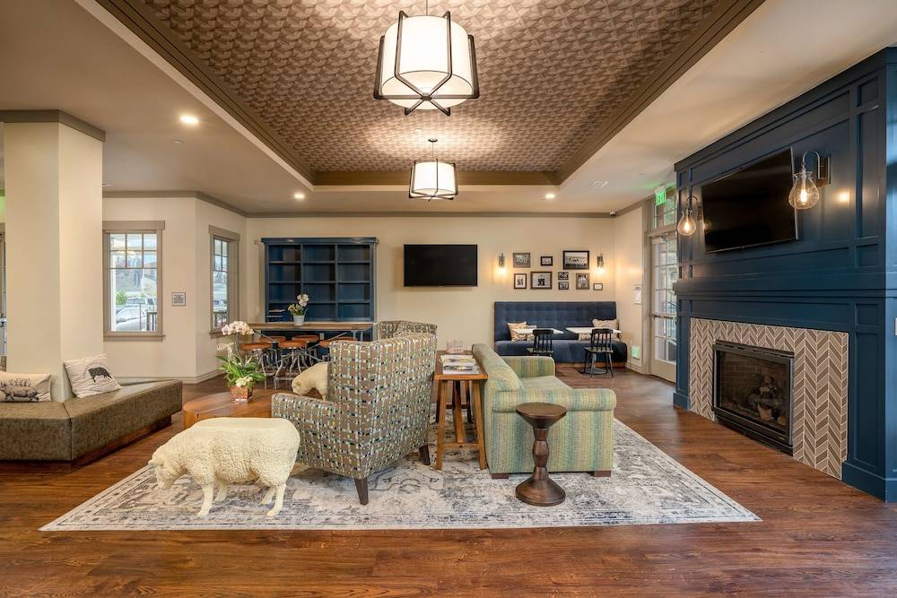 The Agrarian Hotel; Best Western Signature Collection 2
