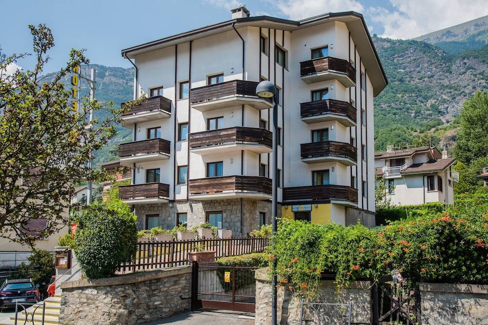 Hotel Au Soleil 1