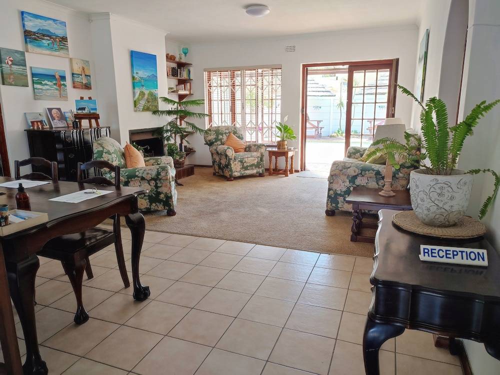 Dolphin Inn Blouberg 2