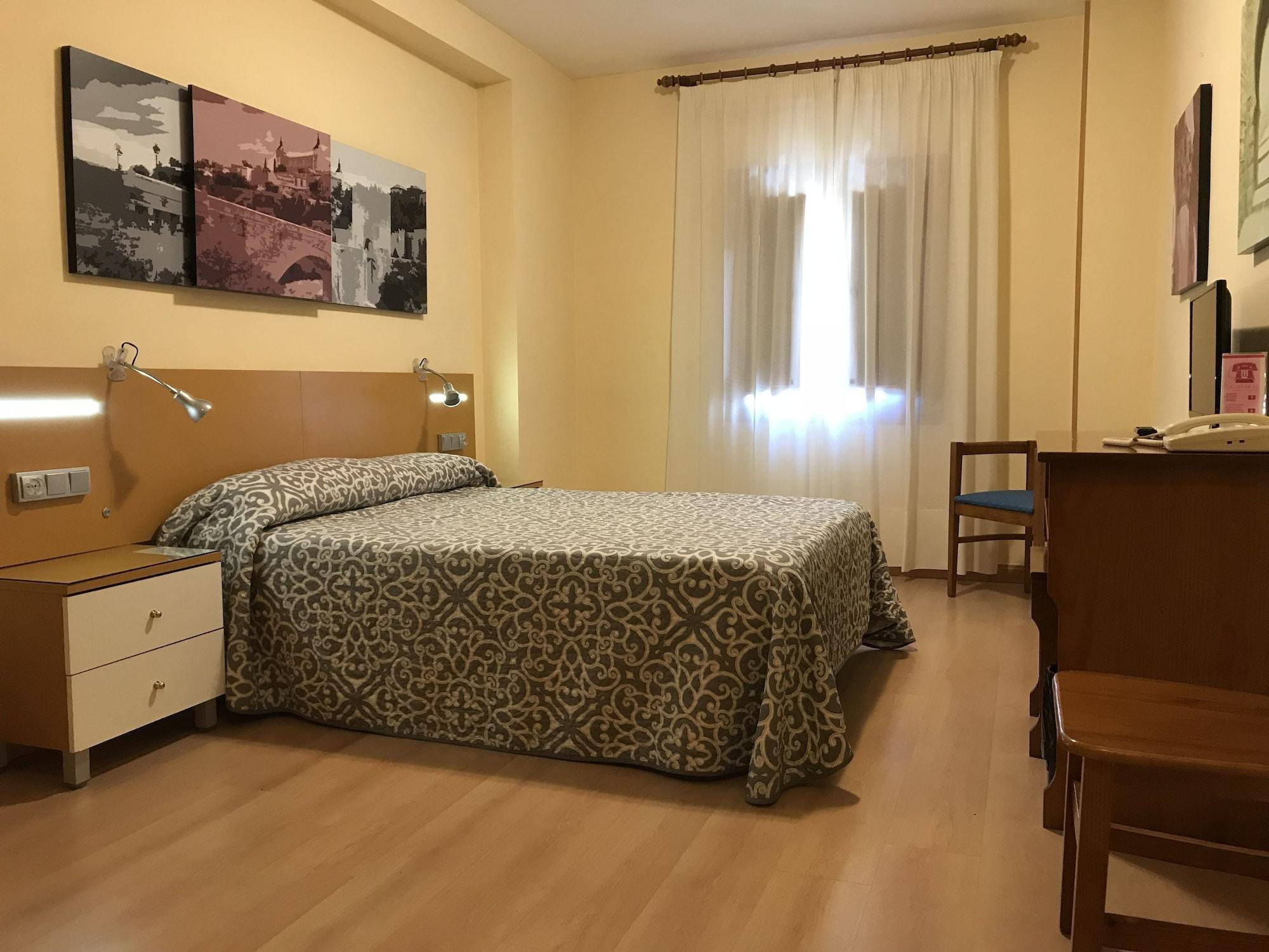 Hostal Santo Tomé 1