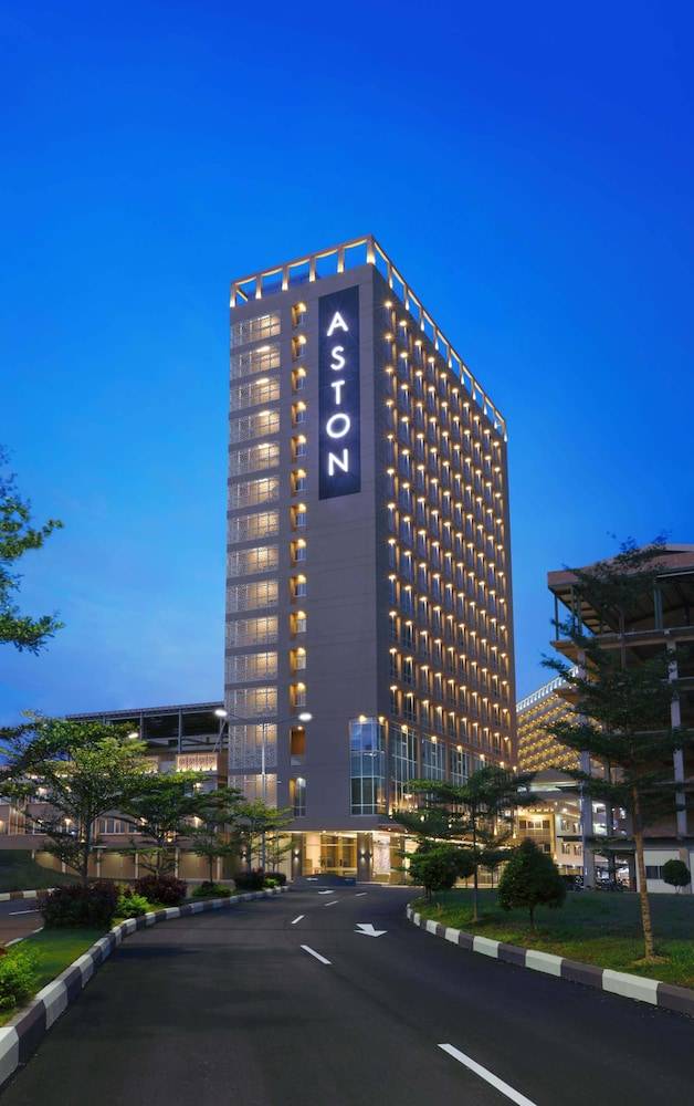 Aston Nagoya City Hotel 1