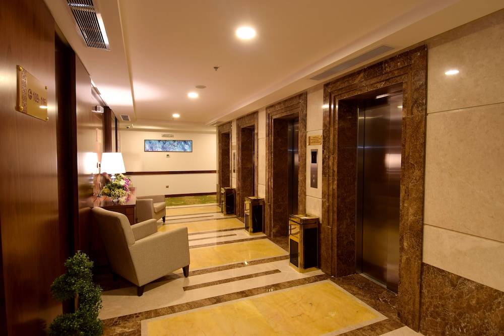 Zaha Al Munawara Hotel 2