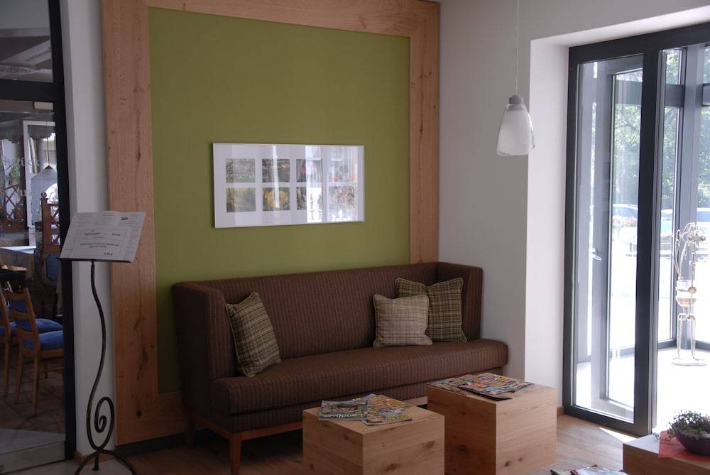 Hotel LENAUHOF - nur 3 Minuten zur Rottal Terme - 2