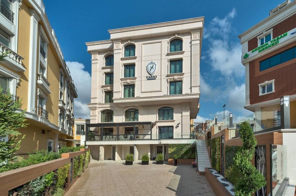 Hanna Hotel 1