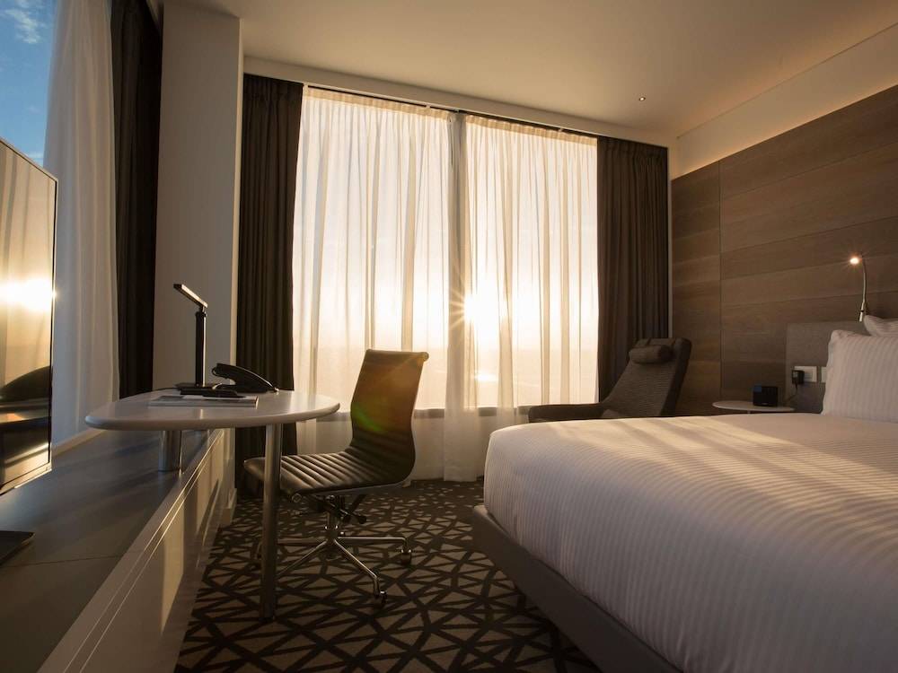 Pullman Sydney Airport 1