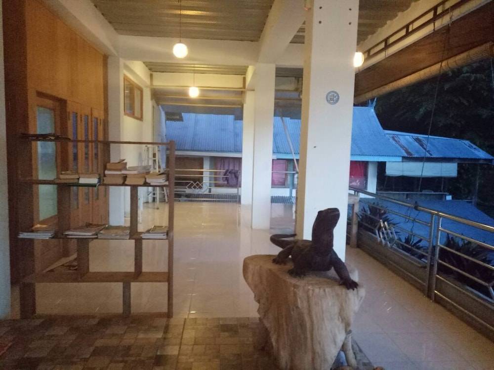 Bajo Sunset Hostel 1