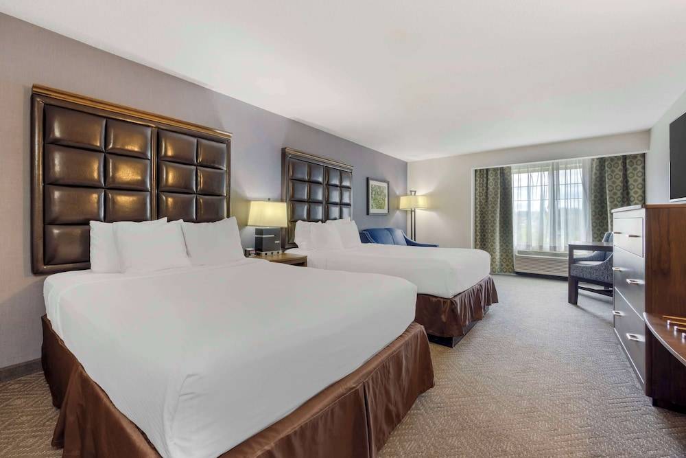 Best Western Plus Northwind Inn & Suites 1