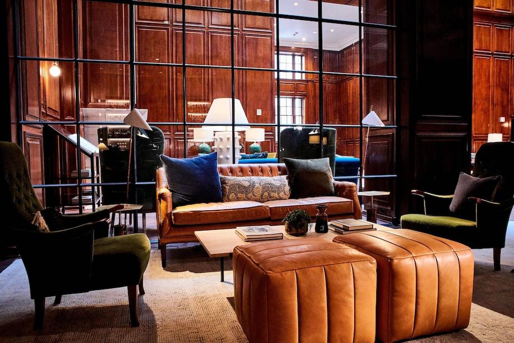 The Adolphus, Autograph Collection 2