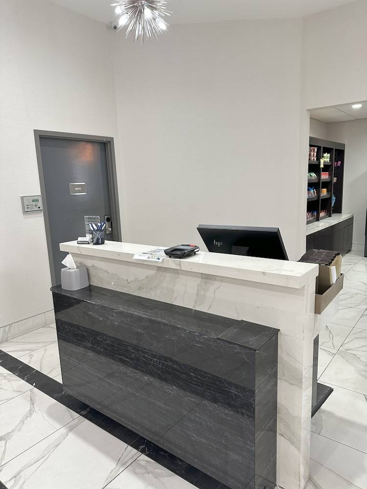 Holiday Inn Express DALLAS DOWNTOWN by IHG 2