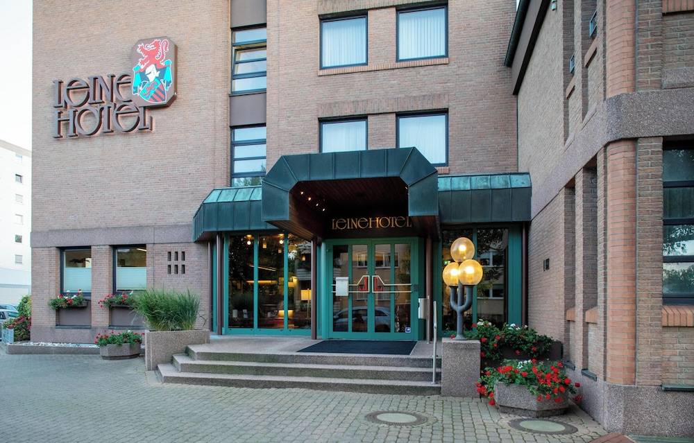 Leine Hotel 1