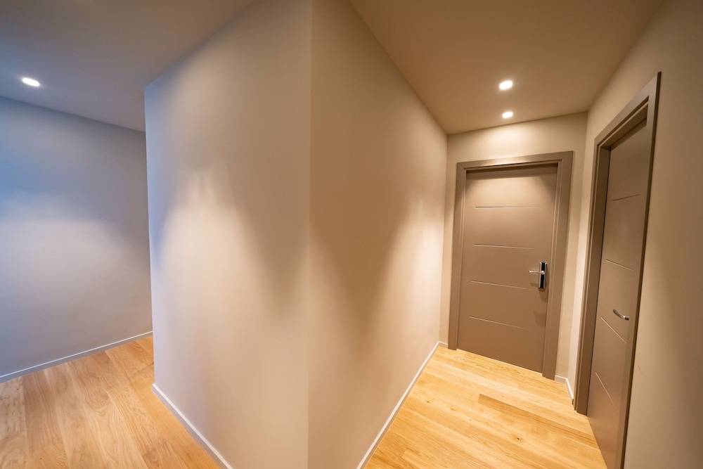 Elite Accommodations & Hydromassage Pool 2