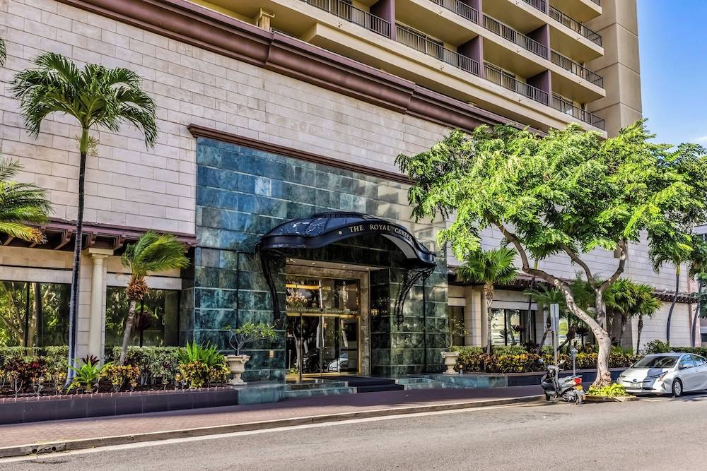 Wyndham Vacation Resorts Royal Garden at Waikiki 1
