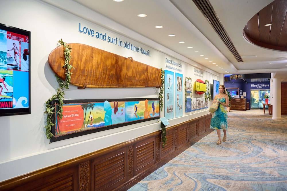 OUTRIGGER Waikiki Beach Resort 2
