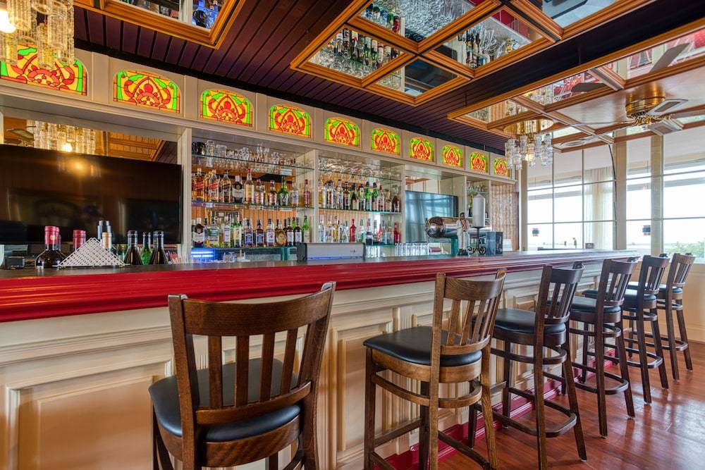 FF&E Hotel Dania 1
