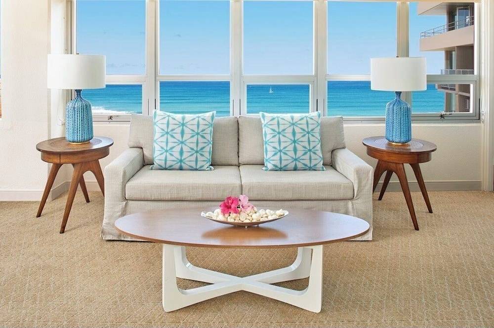 Queen Kapiolani Hotel 1