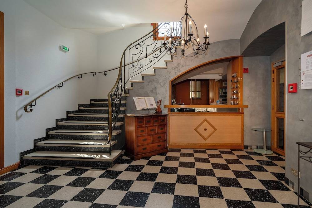 Hôtel A la Vignette - COLMAR-NORD 2