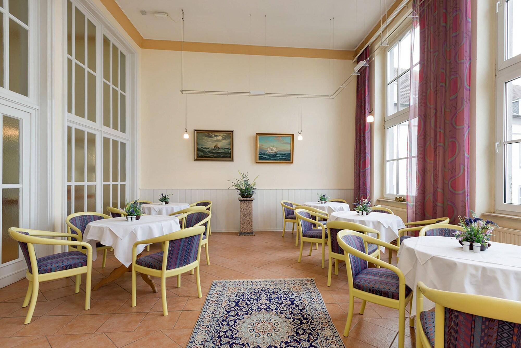 Kurhotel Sassnitz - das alte Seemannsheim 2