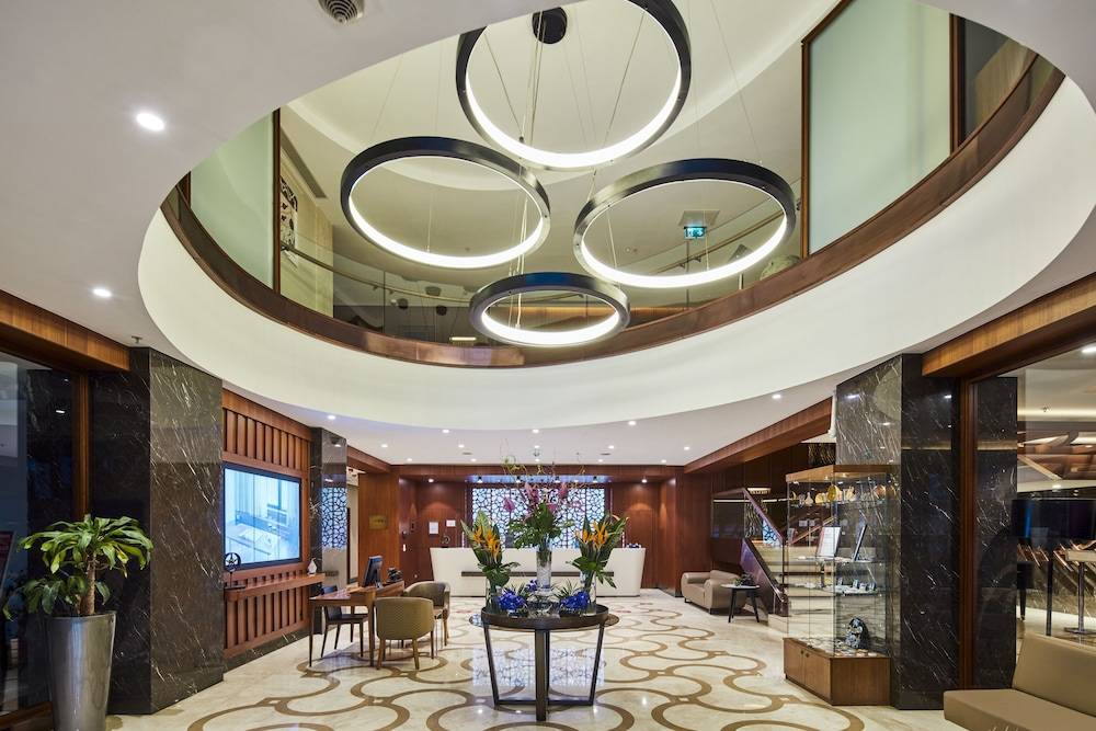 Mövenpick Istanbul Hotel Golden Horn 2