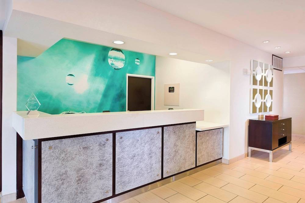 SpringHill Suites Phoenix North 2