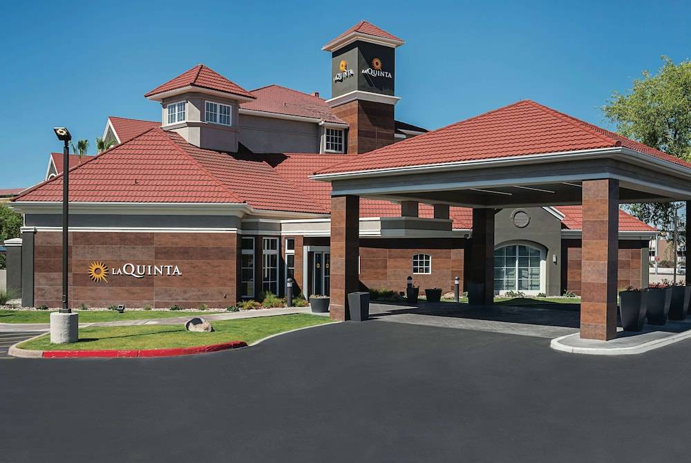 La Quinta by Wyndham Phoenix Chandler 1