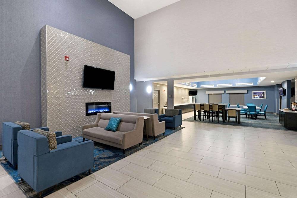 La Quinta by Wyndham Phoenix I-10 West 2