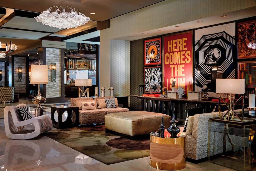 Renaissance Phoenix Downtown Hotel 2