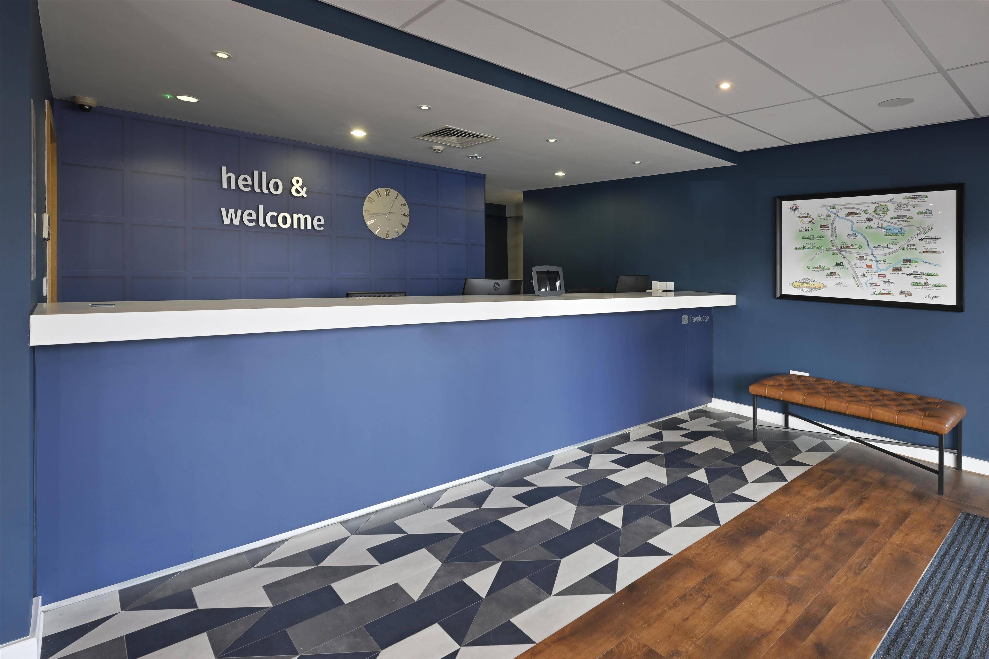 Travelodge Sunbury M3 2