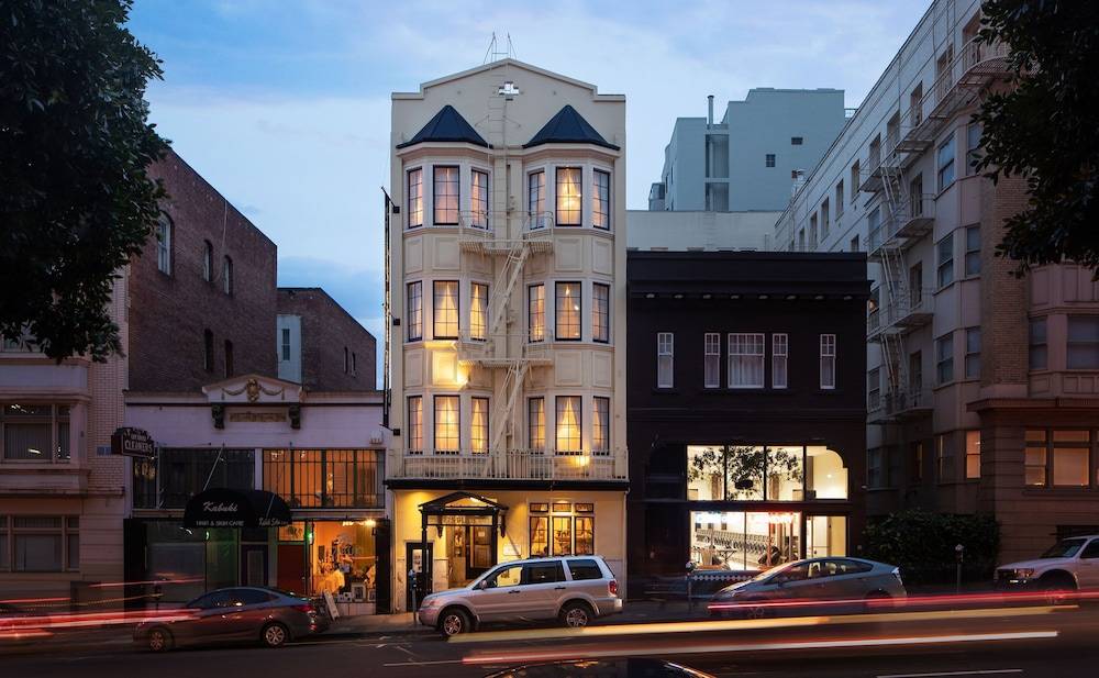 Golden Gate Hotel 1