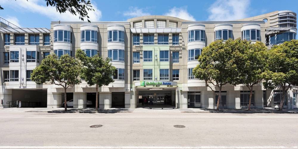 Holiday Inn Express & Suites SAN FRANCISCO FISHERMANS WHARF by IHG 1