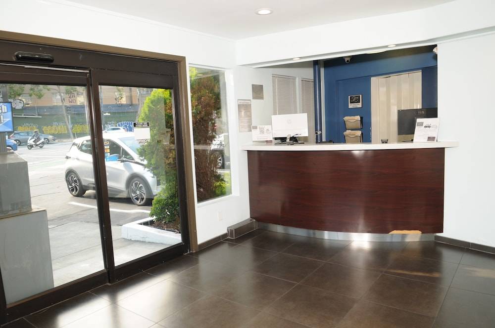 SF Central Hotel 2