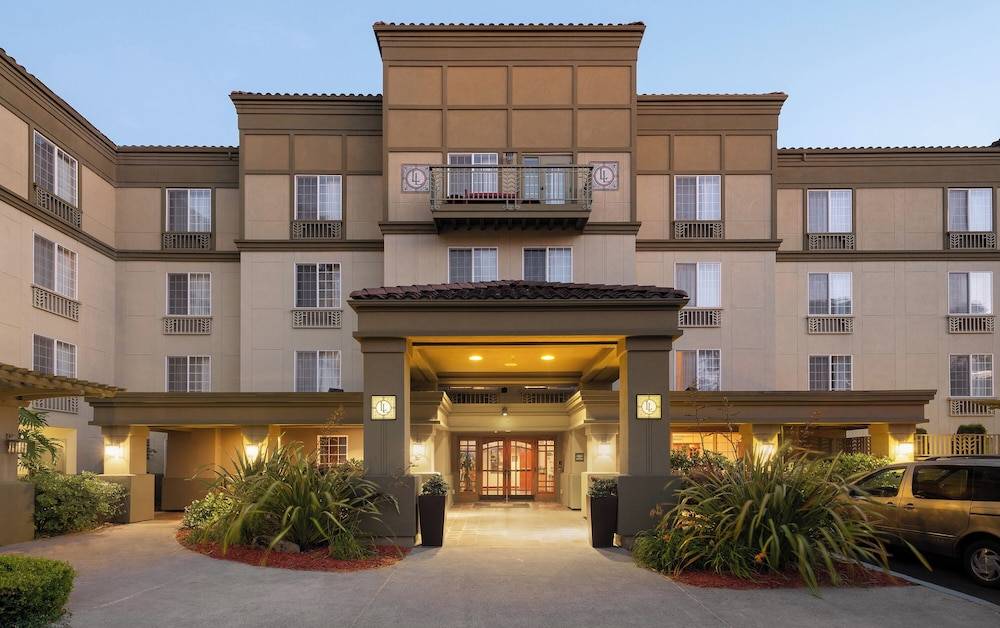 Larkspur Landing Extended Stay Suites South San Francisco 1