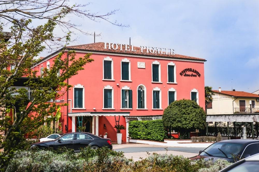 Hotel Villa Pigalle 1