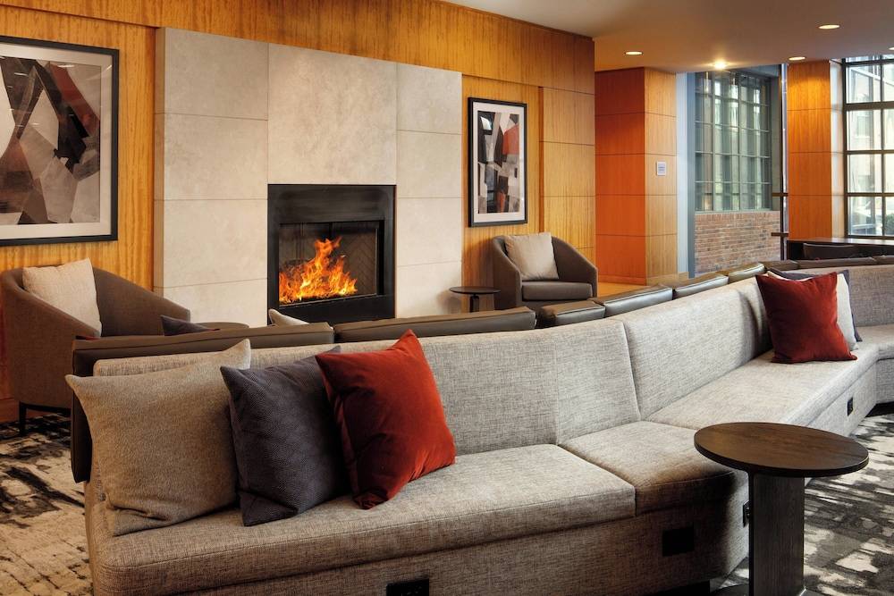 The Westin St. Louis 2