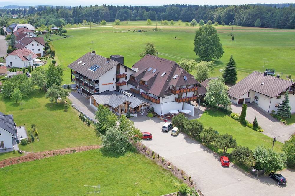 Wellnesshotel Sonnenhof & Sonnhalde 1