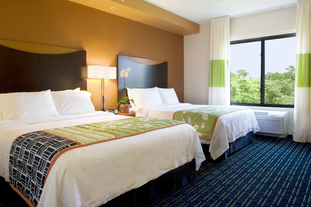 Fairfield Inn & Suites-Washington DC 2