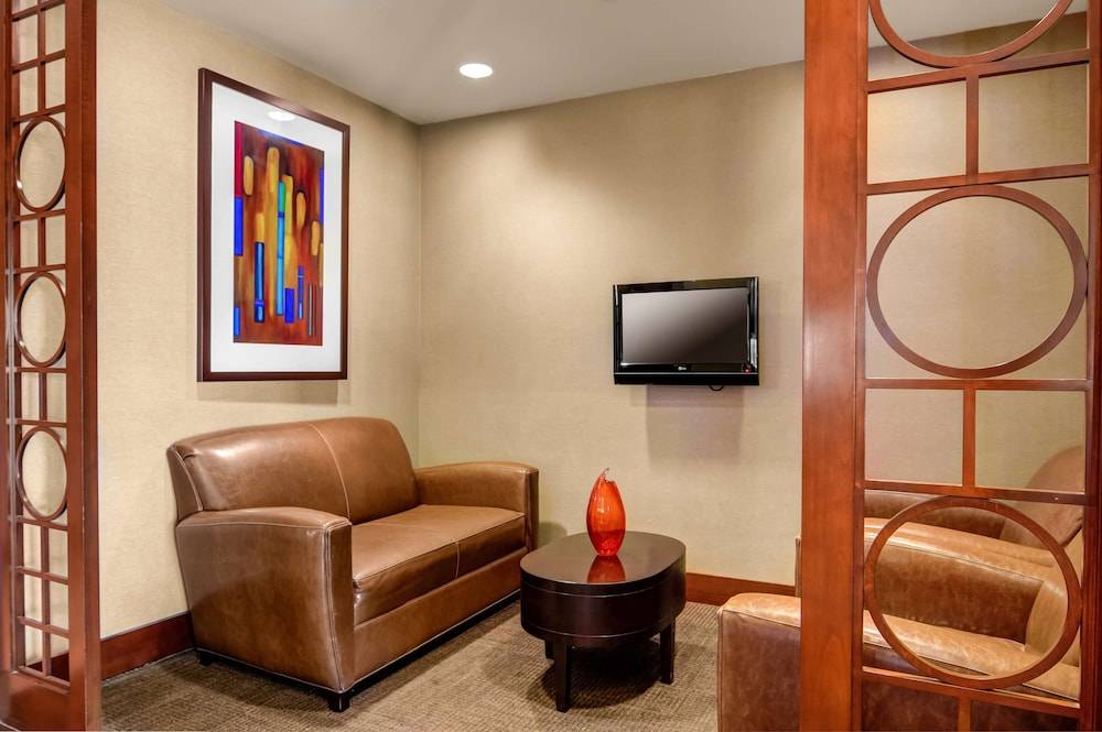 Hyatt Place Sterling Dulles Airport North 2