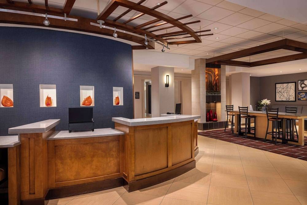 Hyatt Place Chantilly Dulles Airport South 2