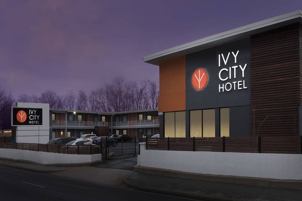 Ivy City Hotel 1