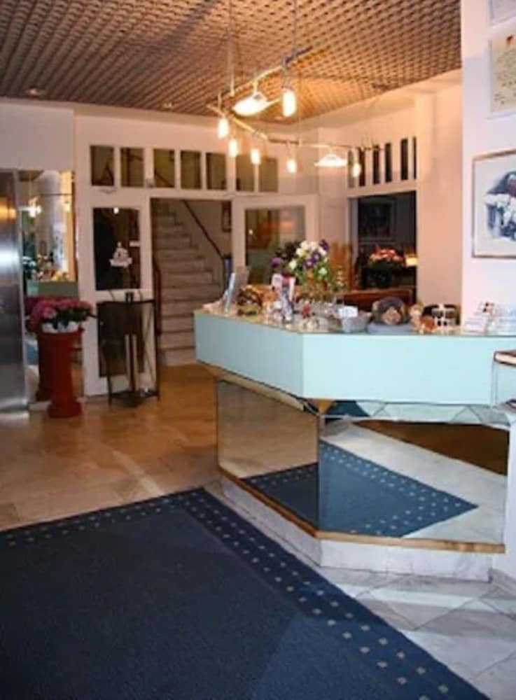 Hotel Diamant 2