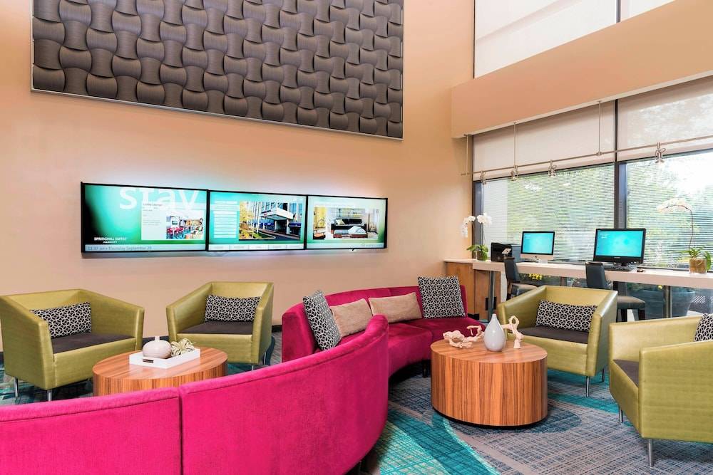 SpringHill Suites by Marriott Chicago O'Hare 2