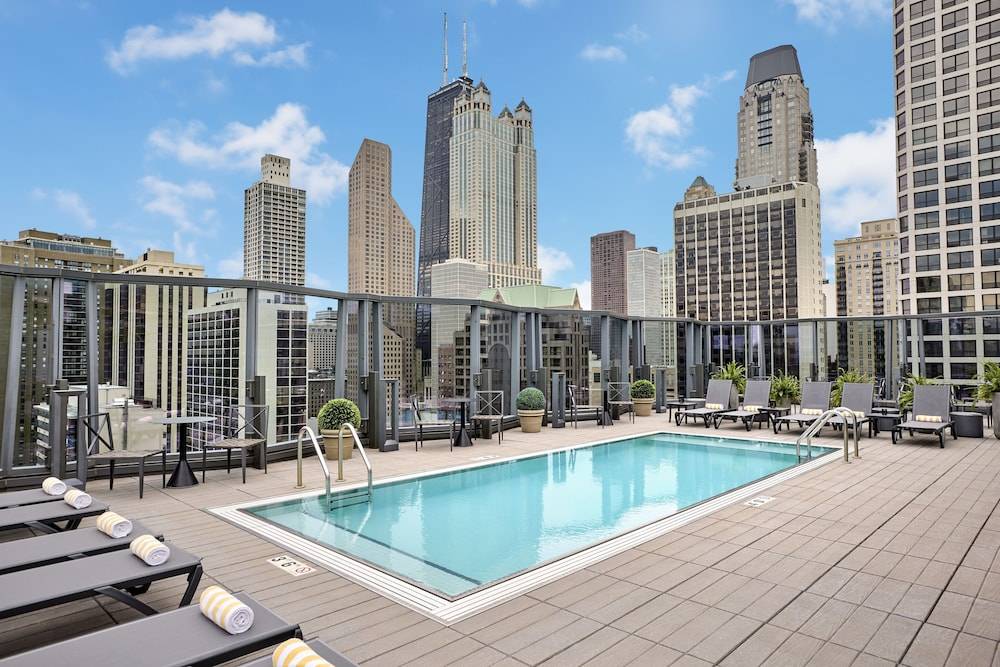 Viceroy Chicago 1