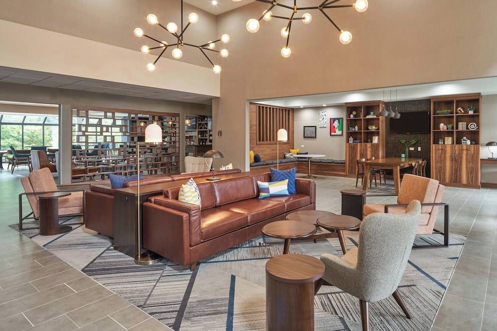 Four Points by Sheraton Chicago Schaumburg 2
