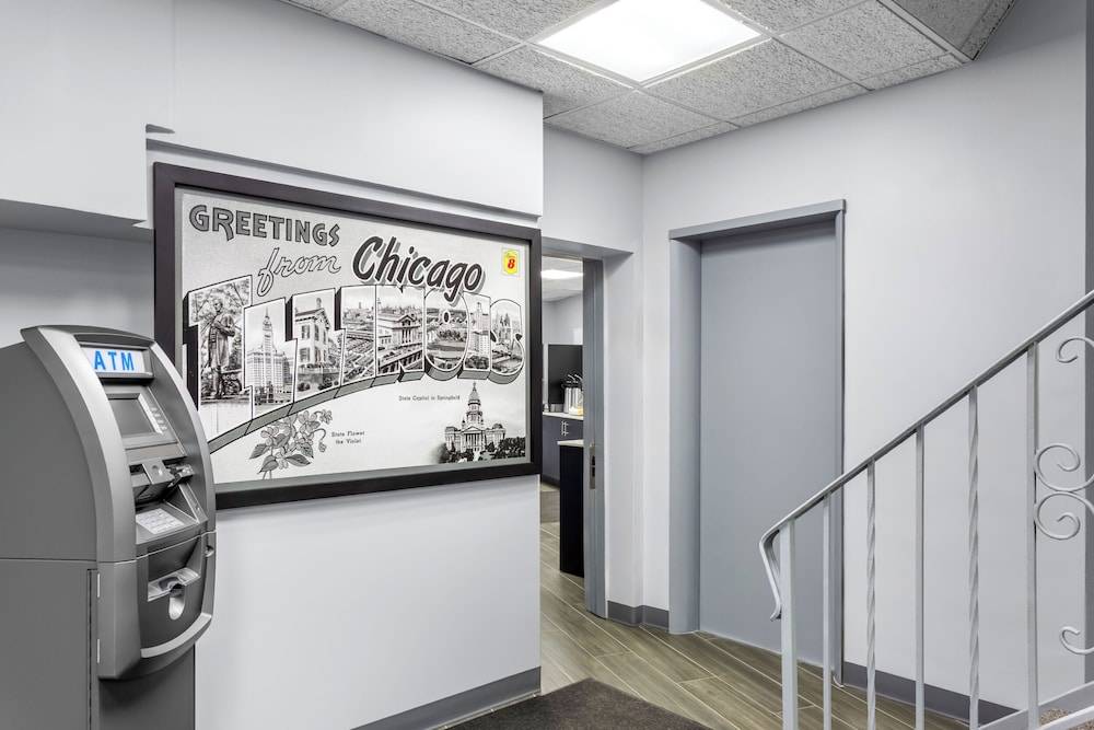 Super 8 by Wyndham Chicago IL 2