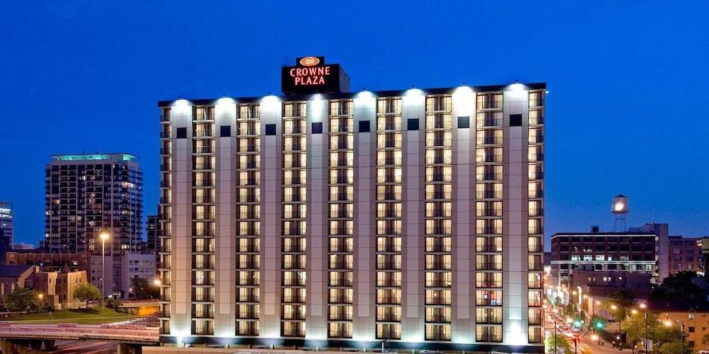 Crowne Plaza CHICAGO WEST LOOP by IHG 1
