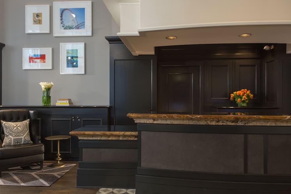 Staypineapple, An Iconic Hotel, The Loop 2