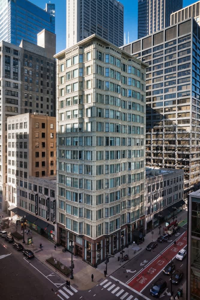 Staypineapple, An Iconic Hotel, The Loop 1